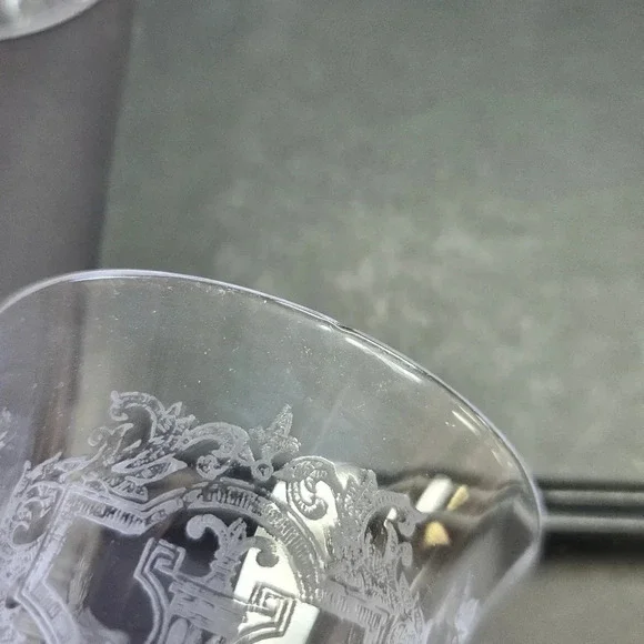 4 Morgantown Glass Co's Virginia Cordial Etched in Clear Wine/Water Glasses - Picture 10 of 16